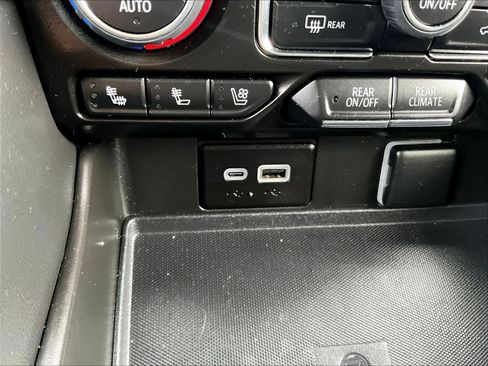 Used 2023 Chevrolet Tahoe High Country w/ Premium Package 2 image 28