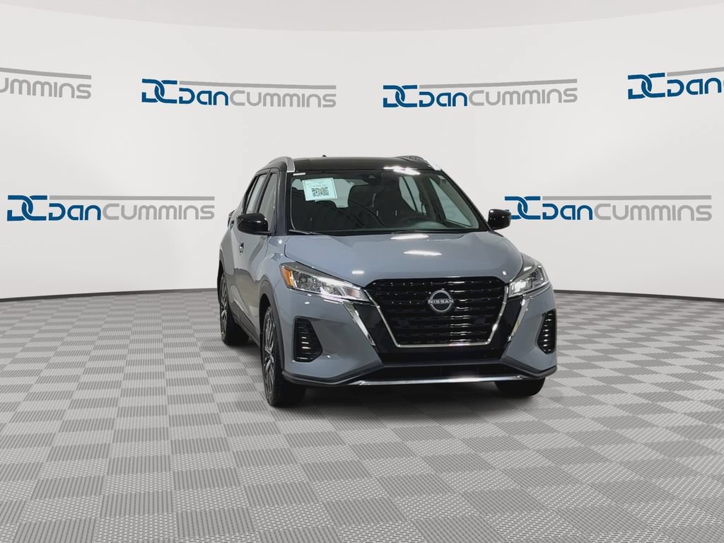 Used 2023 Nissan Kicks SV FWD image 3
