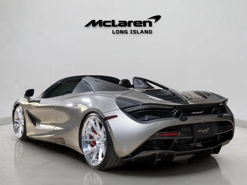 Used 2020 McLaren 720S Spider image 7