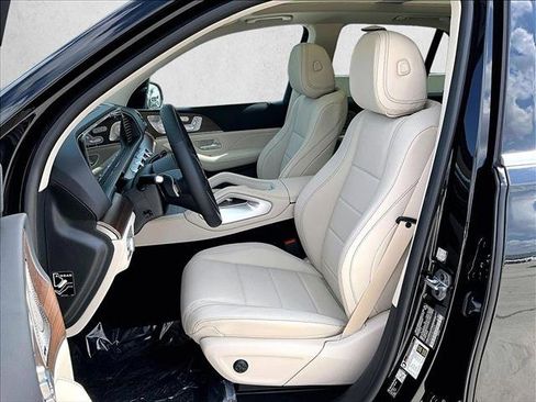 New 2026 Mercedes-Benz GLE 450 4MATIC image 11