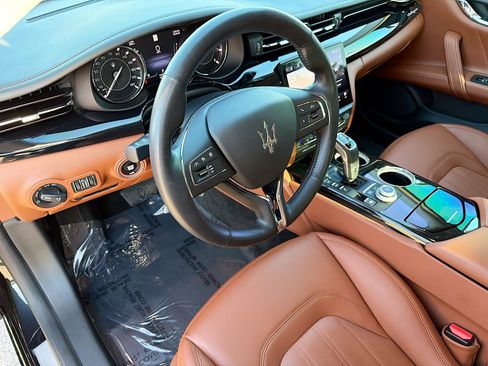 Used 2021 Maserati Quattroporte S image 26