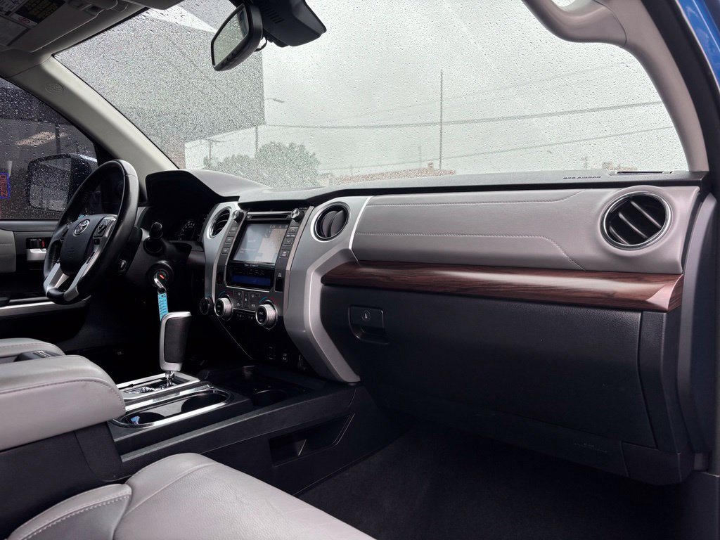 Used 2018 Toyota Tundra Limited w/ Limited Premium Package AWD/4WD image 29