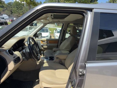 Used 2012 Land Rover LR4 HSE AWD/4WD image 33