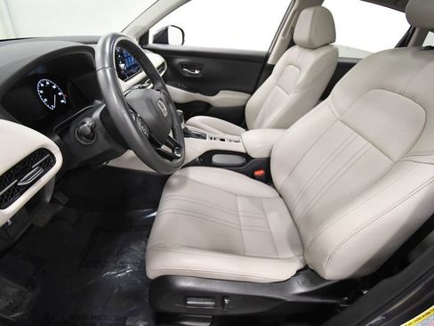 Certified 2024 Honda HR-V EX-L image 14