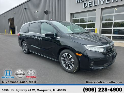 Used 2024 Honda Odyssey EX-L image 1