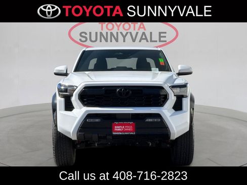 Certified 2025 Toyota Tacoma TRD Off-Road image 12