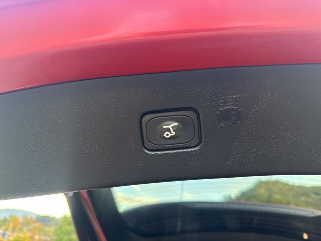 Used 2024 Ford Edge Titanium AWD/4WD image 36