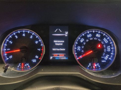 Used 2020 Toyota RAV4 LE AWD/4WD image 23