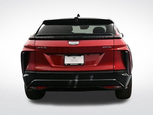Used 2025 Cadillac Lyriq Sport AWD/4WD image 4