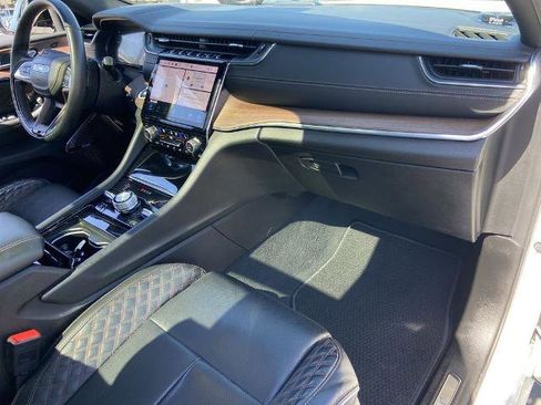 Used 2022 Jeep Grand Cherokee Summit w/ Advanced Protech Group IV image 26