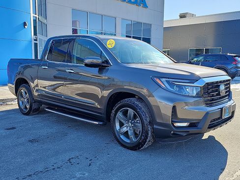 Used 2023 Honda Ridgeline RTL-E image 3