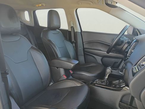 Used 2020 Jeep Compass Limited AWD/4WD image 25