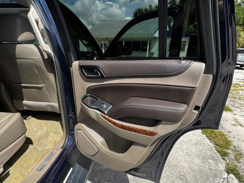 Used 2017 Chevrolet Tahoe Premier AWD/4WD image 14