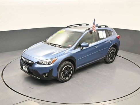Used 2021 Subaru Crosstrek 2.0i Premium w/ Moonroof Package image 28