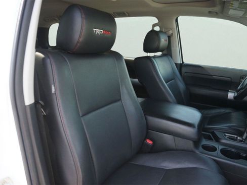 Used 2020 Toyota Sequoia TRD Pro AWD/4WD image 22