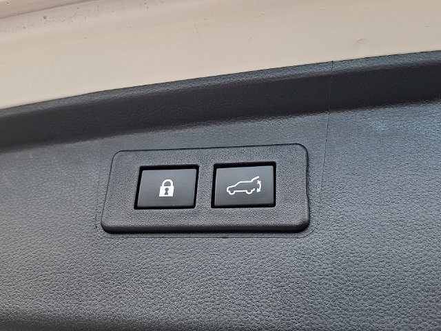 Used 2025 Subaru Outback Premium AWD/4WD image 30