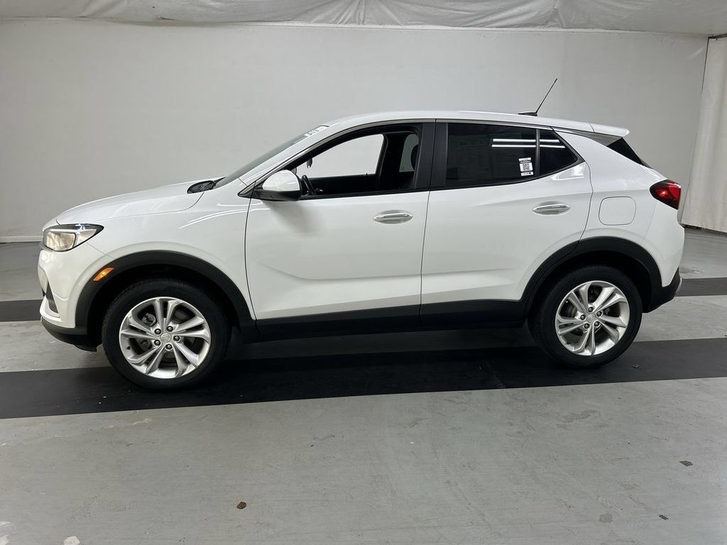 Certified 2023 Buick Encore GX Preferred w/ Cold Weather Comfort Package AWD/4WD image 6