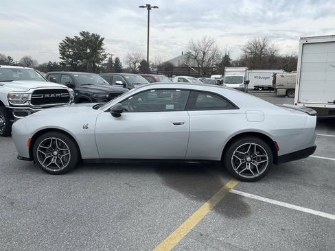 New 2026 Dodge Charger Scat Pack image 4