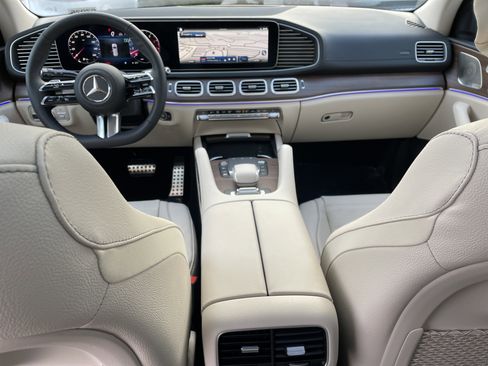 New 2026 Mercedes-Benz GLS 450 4MATIC image 24