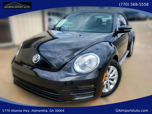 Used 2019 Volkswagen Beetle 2.0T S FWD image 1