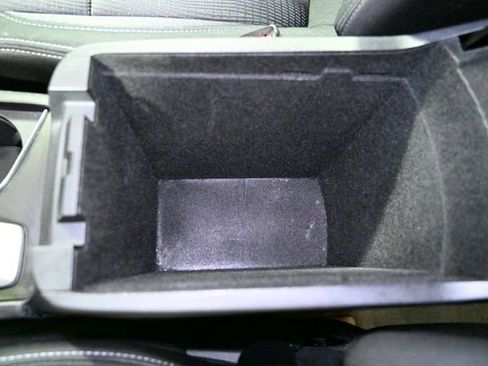 Used 2024 Subaru Ascent Premium w/ Convenience Package image 24