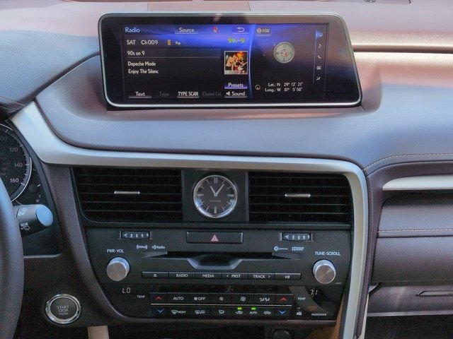 Used 2017 Lexus RX 350 FWD w/ Premium Package image 18