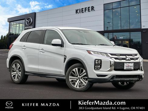 Used 2022 Mitsubishi Outlander Sport ES image 1