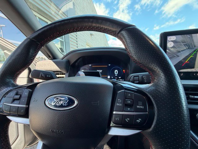 Used 2025 Ford Explorer ST-Line AWD/4WD image 19