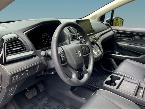 Used 2026 Honda Odyssey Elite image 17