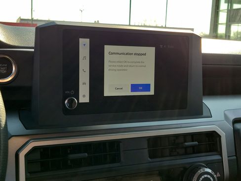 Used 2025 Toyota 4Runner SR5 image 26