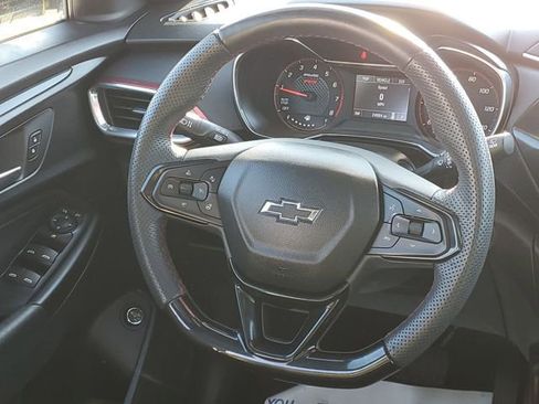 Used 2023 Chevrolet TrailBlazer RS w/ Sun and Liftgate Package image 30