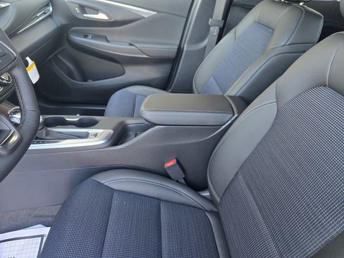 New 2026 Buick Envista Sport Touring w/ Convenience I Package FWD image 8