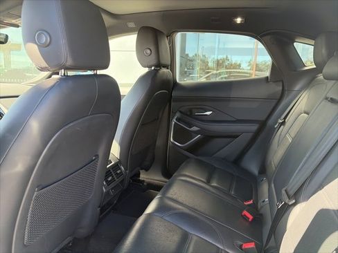 Used 2022 Jaguar E-PACE SE image 7