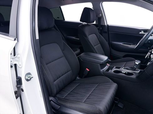 Certified 2022 Kia Sportage LX FWD image 32