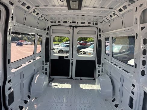 New 2026 RAM ProMaster 2500 w/ Cold Weather Group FWD image 39