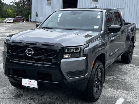 New 2026 Nissan Frontier SV w/ Tow Package AWD/4WD image 3
