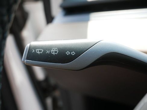 Used 2021 Tesla Model 3 Long Range AWD/4WD image 28