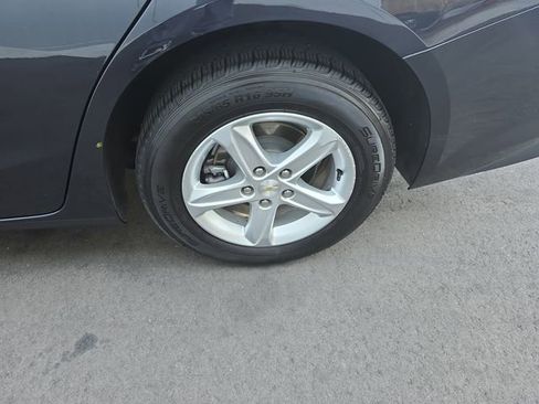 Used 2023 Chevrolet Malibu LT FWD image 24
