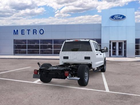 New 2026 Ford F350 XL w/ XL Chrome Package AWD/4WD image 8