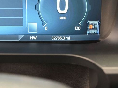 Used 2024 Ford F150 Lightning Lariat image 17