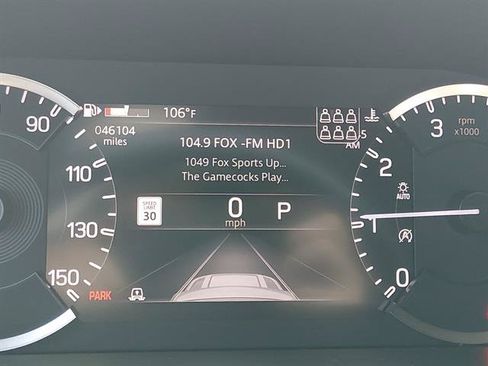 Used 2023 Land Rover Defender 130 X-Dynamic SE AWD/4WD image 18