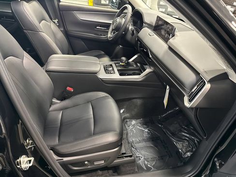 New 2026 MAZDA CX-90 3.3 Turbo w/ Preferred Package AWD/4WD image 16