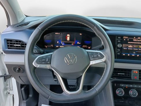 Used 2023 Volkswagen Taos SE w/ Panoramic Sunroof Package AWD/4WD image 13