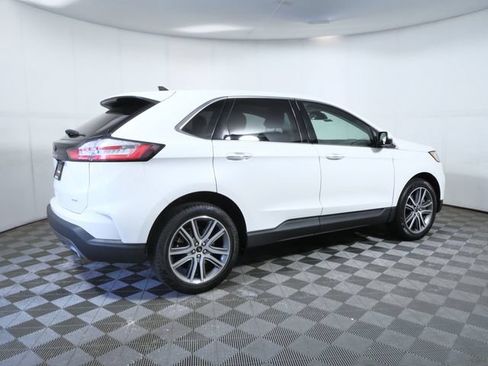 Certified 2023 Ford Edge Titanium AWD/4WD image 6