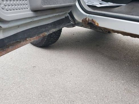 Used 2001 Ford Excursion XLT RWD image 11