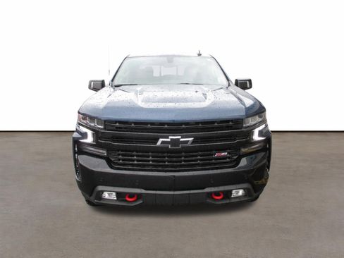 Used 2021 Chevrolet Silverado 1500 LT Trail Boss w/ Convenience Package II image 8