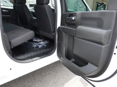 Used 2024 GMC Sierra 2500 Pro w/ Convenience Package image 26