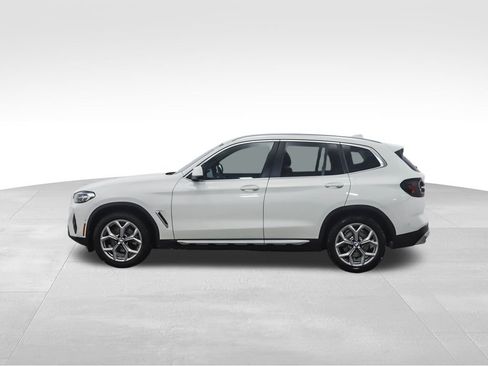 Certified 2024 BMW X3 xDrive30i w/ Premium Package image 2