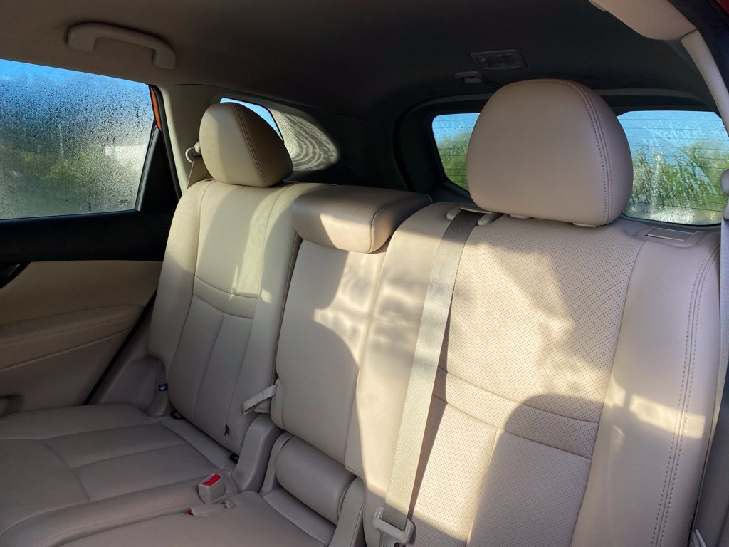 Used 2019 Nissan Rogue SL FWD image 12