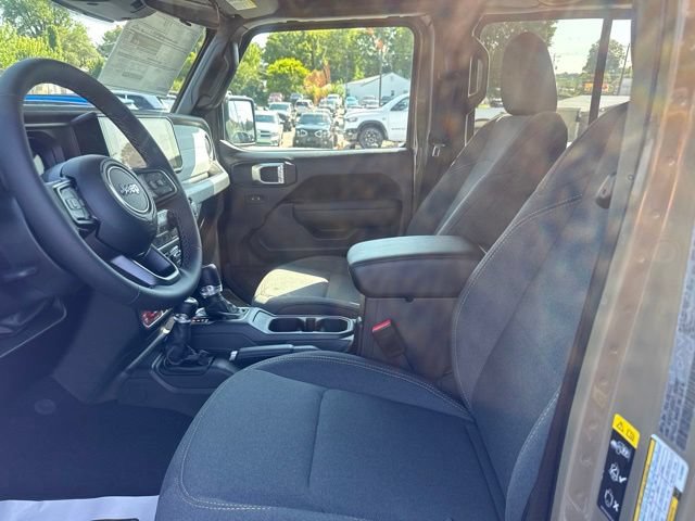 New 2026 Jeep Gladiator Sport AWD/4WD image 15
